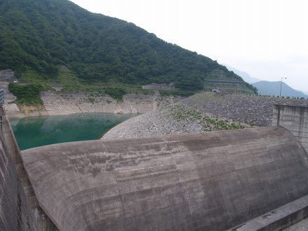 三国川ダム